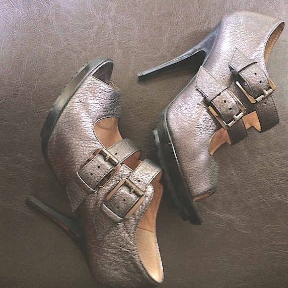 4.5 MICHAEL KORS DOUBLE BUCKLE STRAP PEEP TOE STILETTO HEEL BRONZE OLIV… - Picture 1 of 8